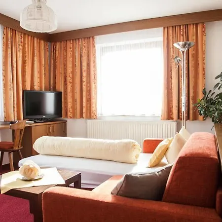 Apart-pension Haus Arina *