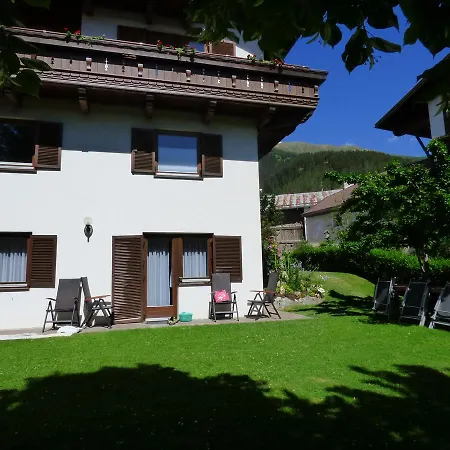 Apart-pension Haus Arina Pensionat
