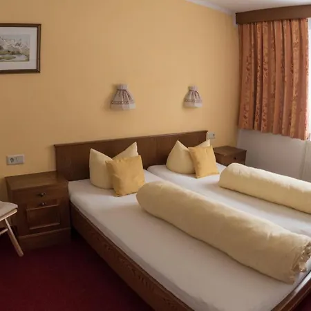 Apart-pension Haus Arina *